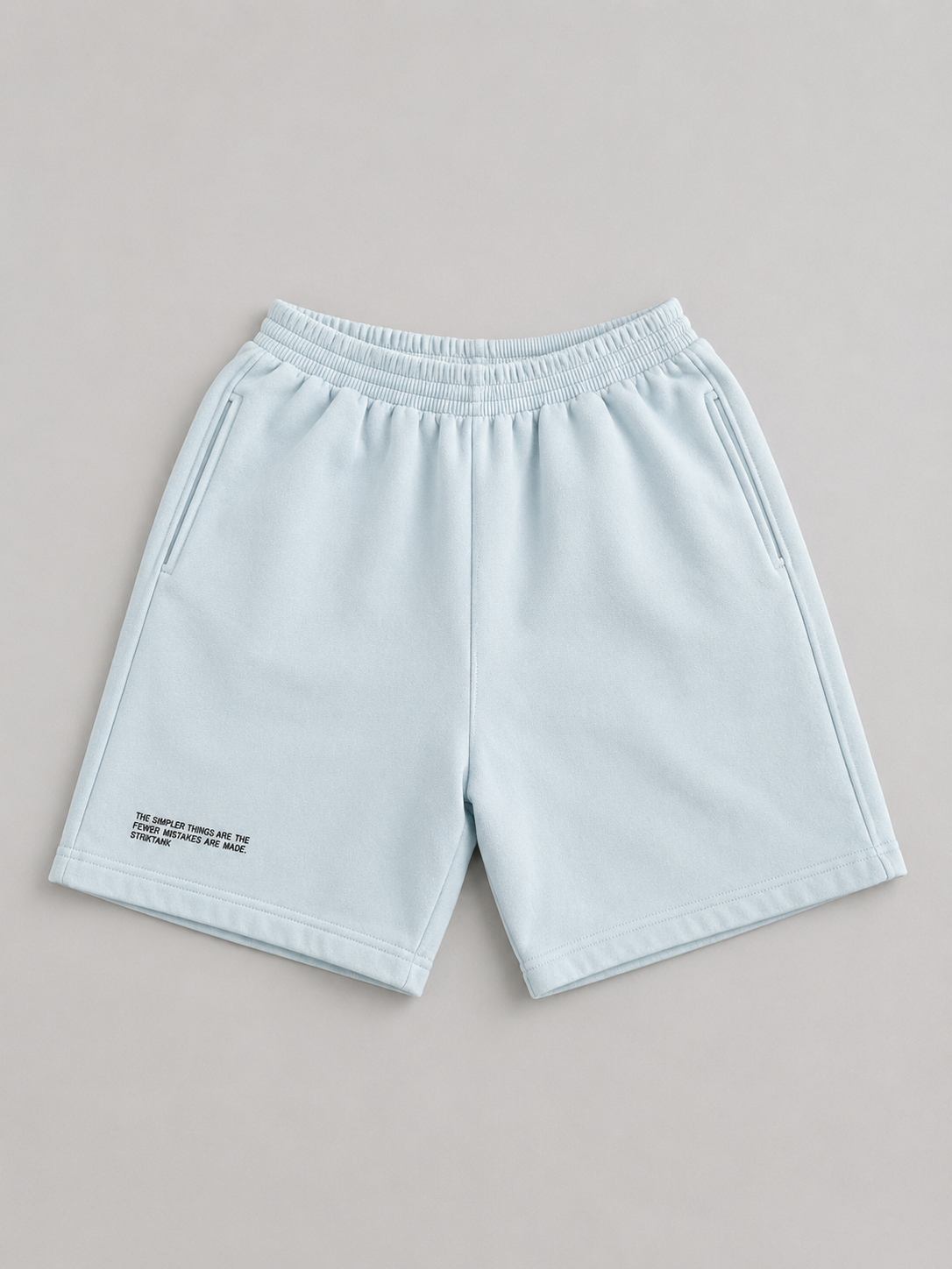 Short Oversized STRIKTANK Ice Blue